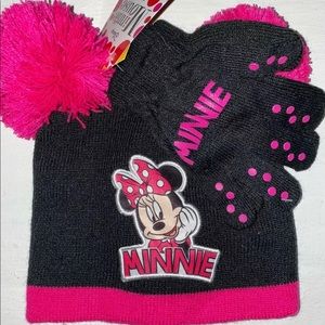 Minnie Mouse Child's Winter Hat & Gloves Set NWT
